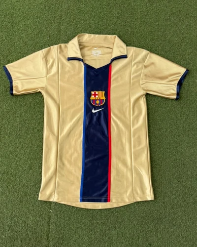 Barcelona A. Iniesta #34 Retro 2001 - Visita